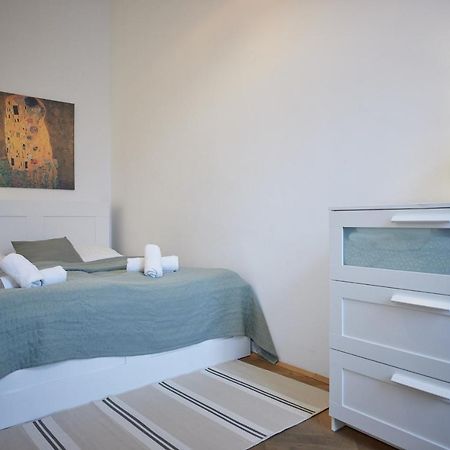 Apartament Self-Check-In & Perfect Metro Connection I Wiedeń Zewnętrze zdjęcie