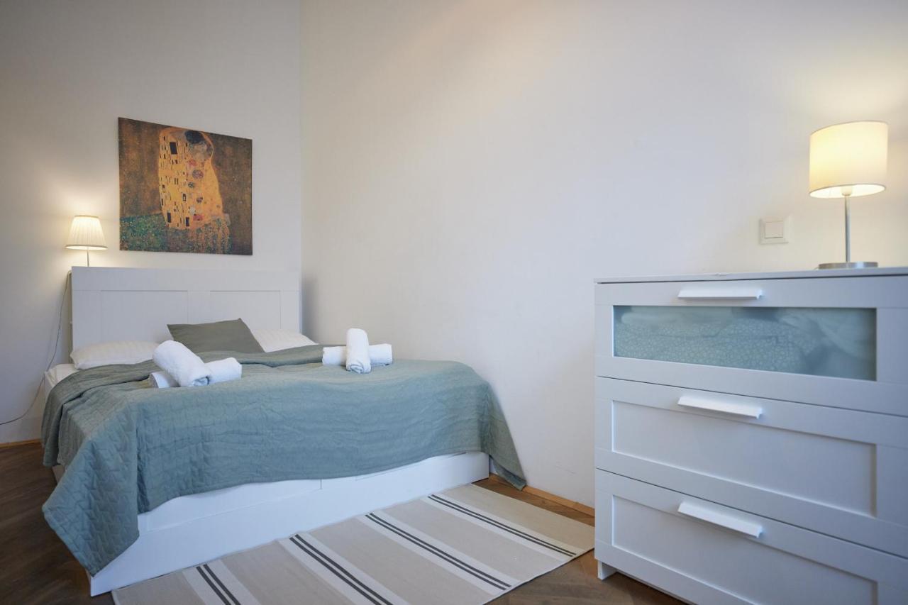 Apartament Self-Check-In & Perfect Metro Connection I Wiedeń Zewnętrze zdjęcie